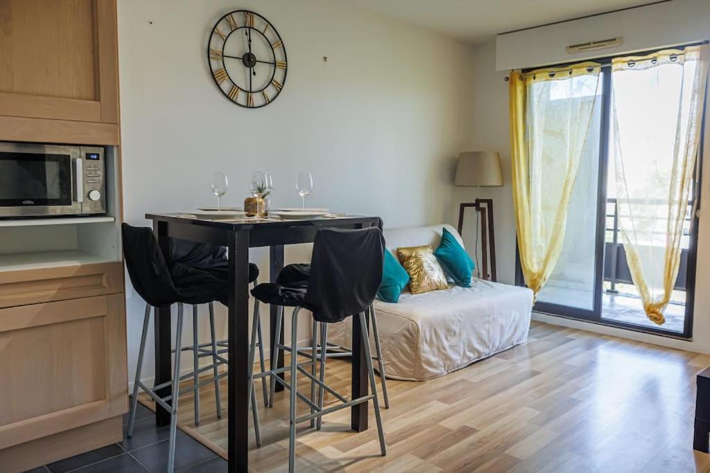 T2 Plage Prado-David, Parc Borely, Parking Privee Marselha Exterior foto